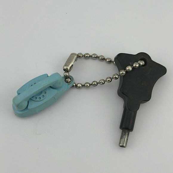 Bell System Vintage Phone Booth Key Bakelite Handle 444 - Picture 1 of 4